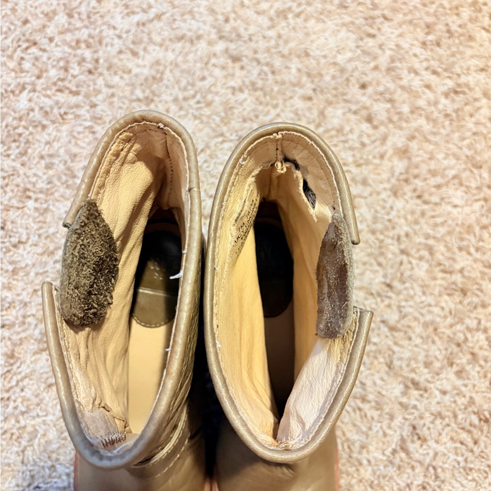 Frye Light Brown Leather Footwear - Picture 6 of 8